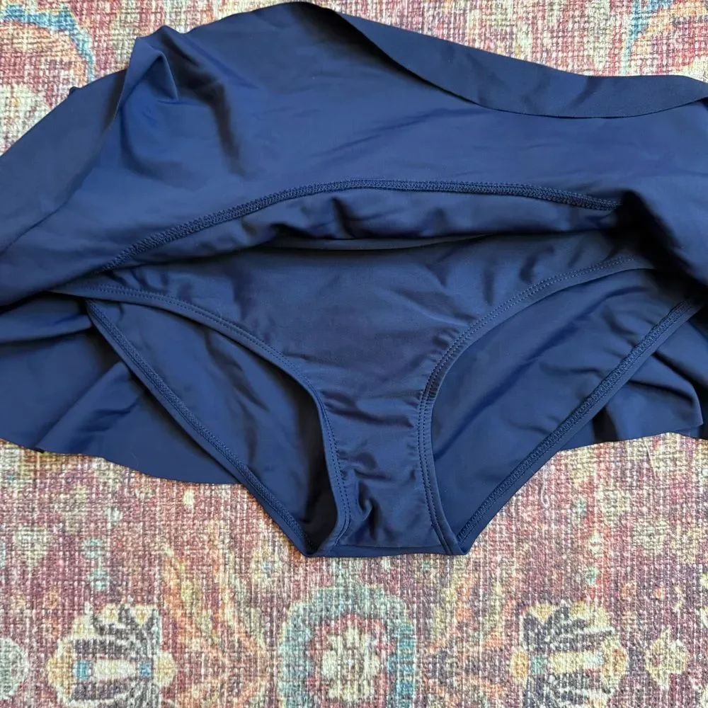 Mazu Swim Size 8 Navy Blue Ruffled Women's Swim Skirt